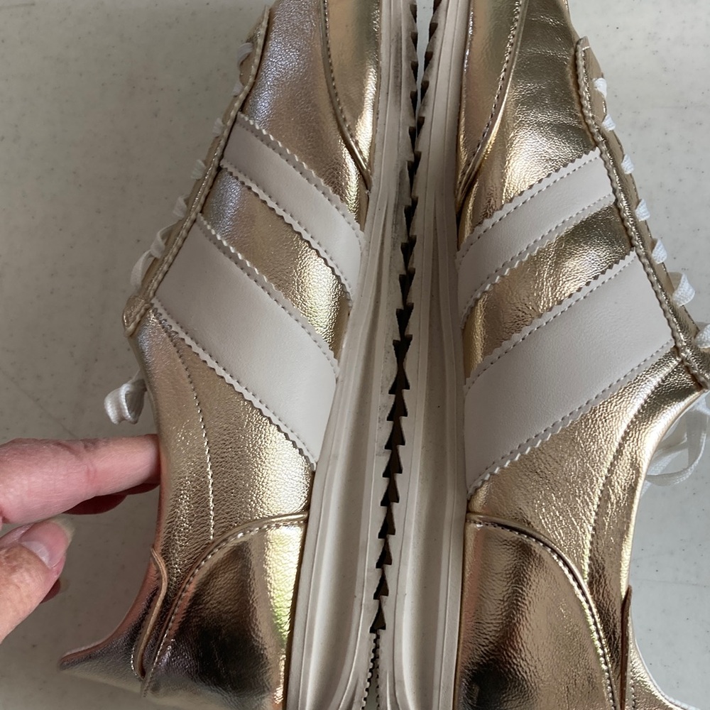 Madden Girl Metallic Gold Jumper Sneakers - Picture 5 of 7